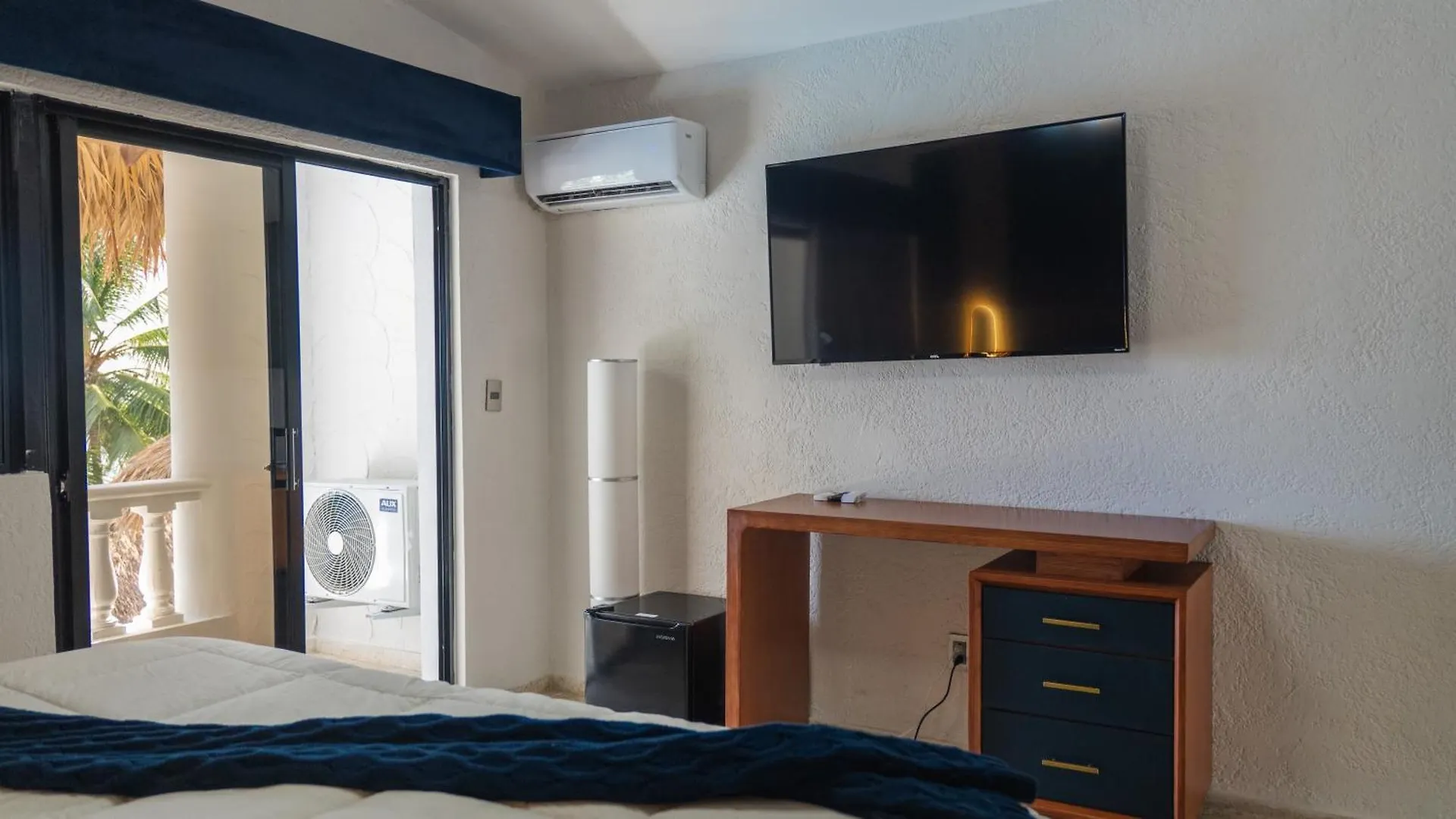 מלון גואיאקאנס Tribe Resort