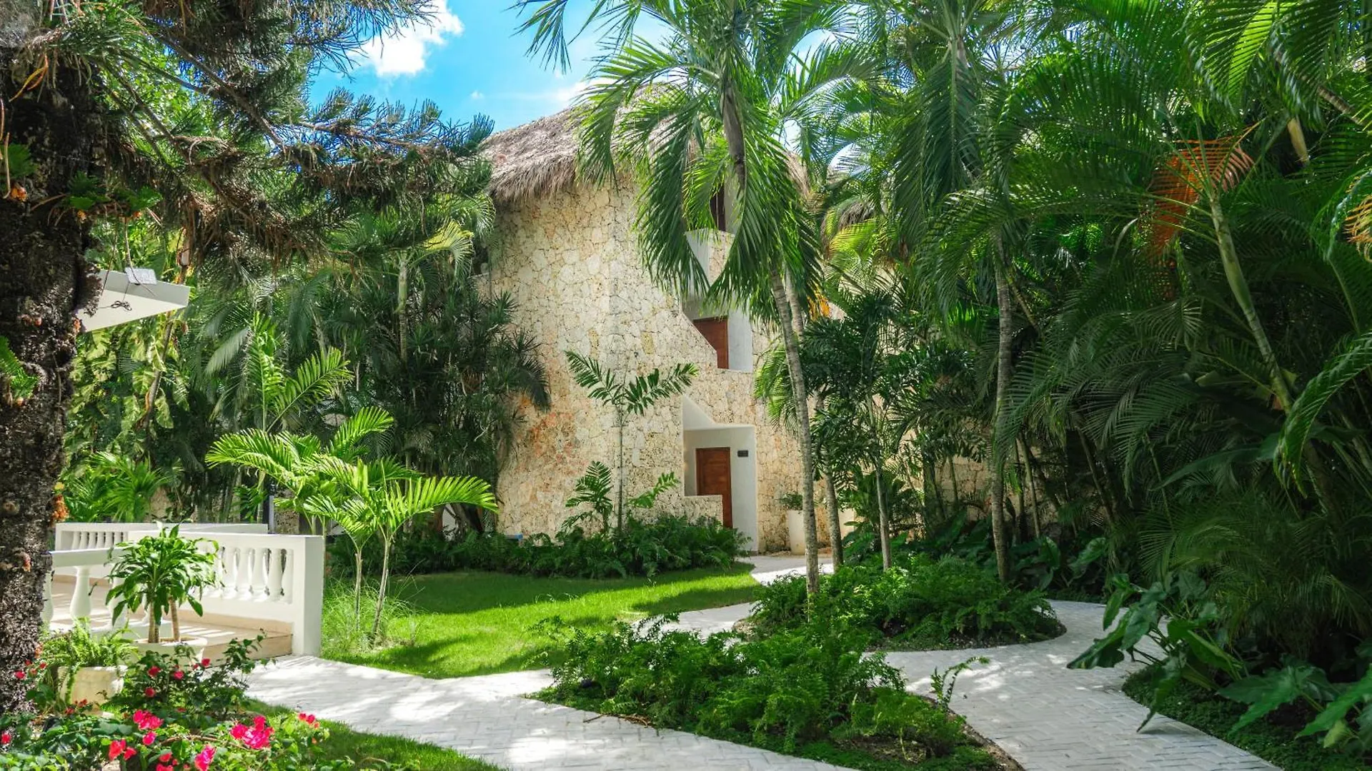 מלון גואיאקאנס Tribe Resort